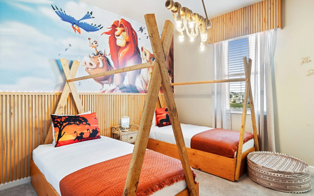 Upstay - 31-guest Home w Pool-hot Tub-cinema-games