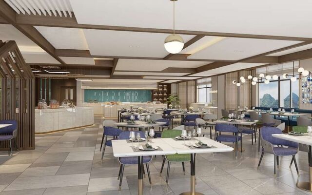 Hilton Garden Inn Xingyi Wanfenglin
