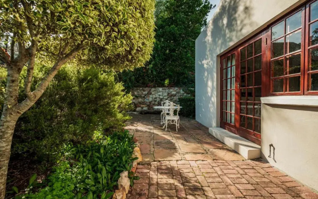 Millbury Guest House