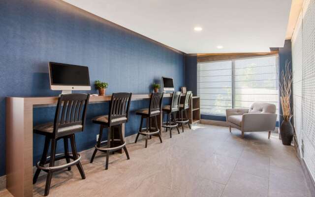 Quality Inn & Conference Centre