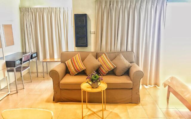 Caza V1 Serviced Apartment