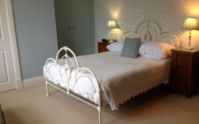 Pickmere Country House