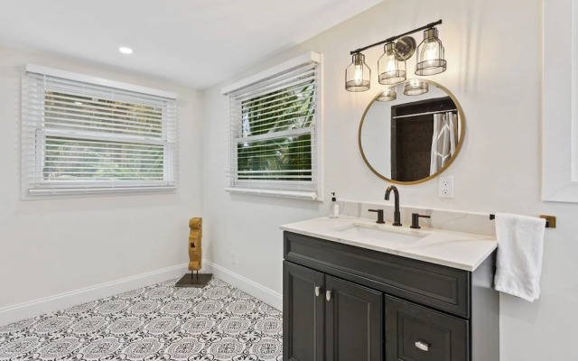 San Marco Villa Duplex W Backyard