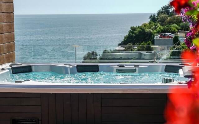 Hotel & Beach Club Mediterraneo Liman