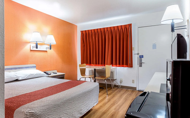 Motel 6 Ontario, OR