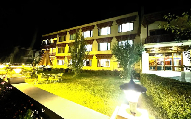 Oasis Villa