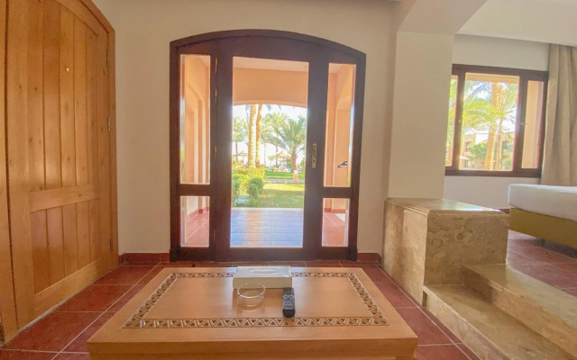 Tamra Beach Resort