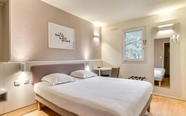 ACE Hôtel Travel Fabrègues - A9 Montpellier Sud