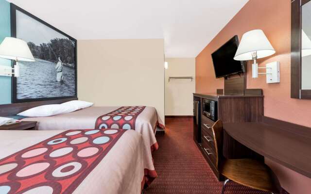 Super 8 by Wyndham Midwest City OK