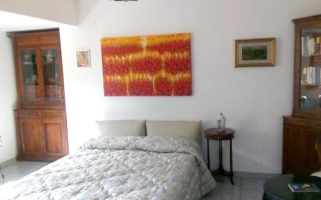 Apartment With One Bedroom In Vibo Valentia, With Wonderful City View And Furnished Terrace - 13 Km