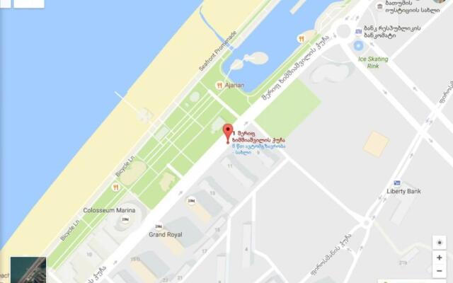 Three-Bedroom Apartment in Batumi, near the Black Sea