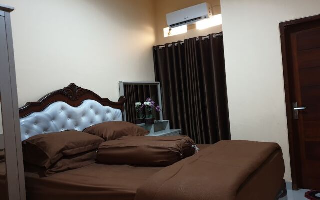 Guest House Puri 3 Bedroom AC