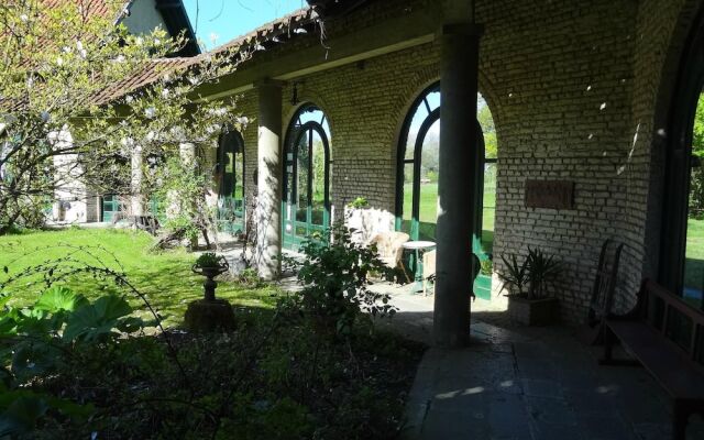 Manoir De Bois En Ardres