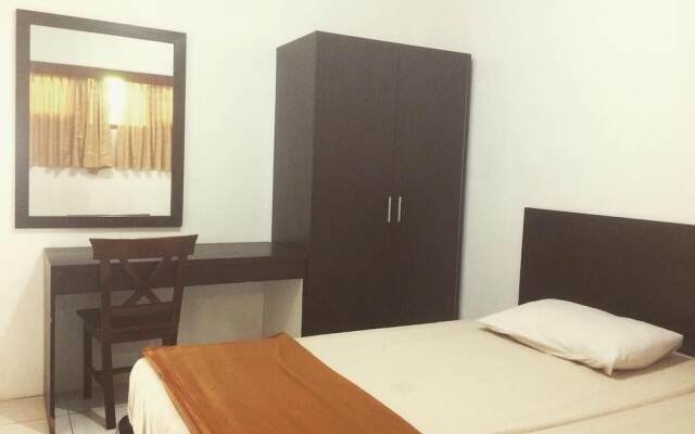 Puncak Camp Hills