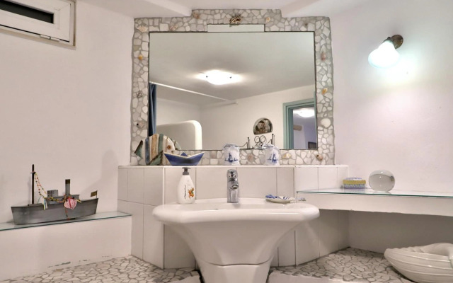 Olive House Traditional Villa with Pool