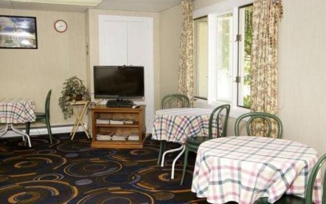 Sunset Motor Inn