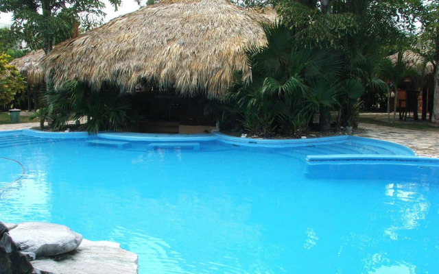 Plaza Real Resort