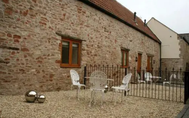 Self-catering Somerset – Swan Mews Apartments