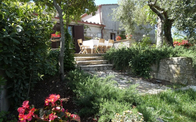 Scappo In Umbria, La Casa Di Giuliana