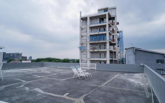 KoolKost Syariah near Arion Mall Rawamangun