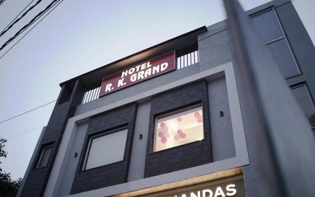 Hotel RK Grand