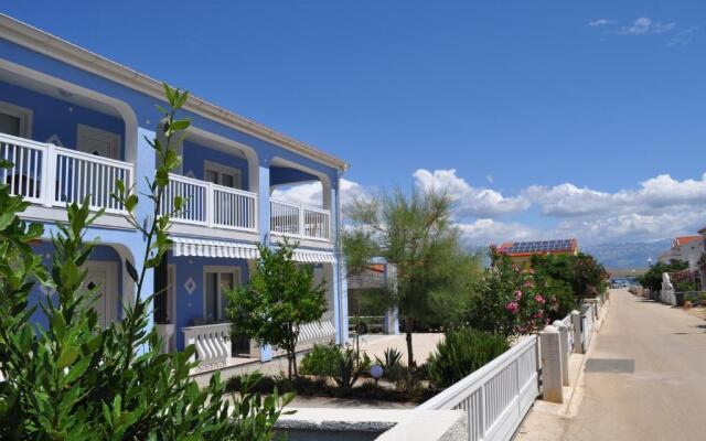 Marina Apartments