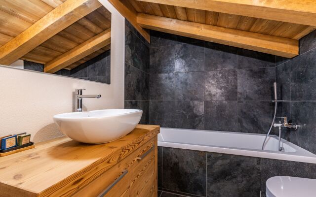 SAPELLI - Design apartment in brand-new residency