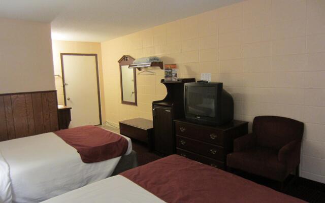 Americas Best Value Inn & Suites Branson - Near the Strip