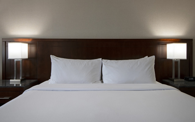 Doubletree by Hilton Hotel Kamloops