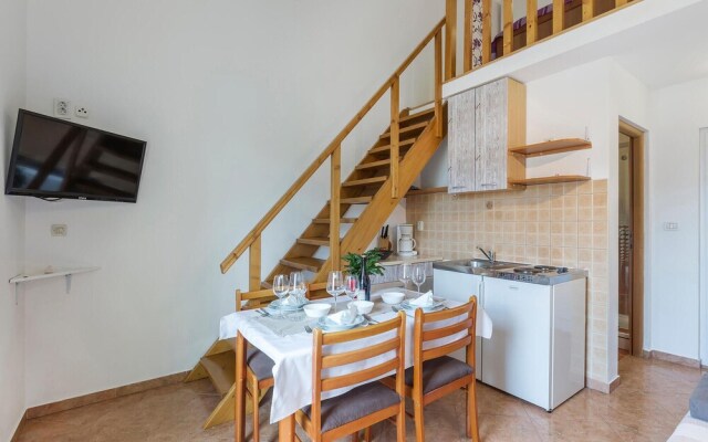 Stunning Apartment in Medulin With Wifi and 1 Bedrooms