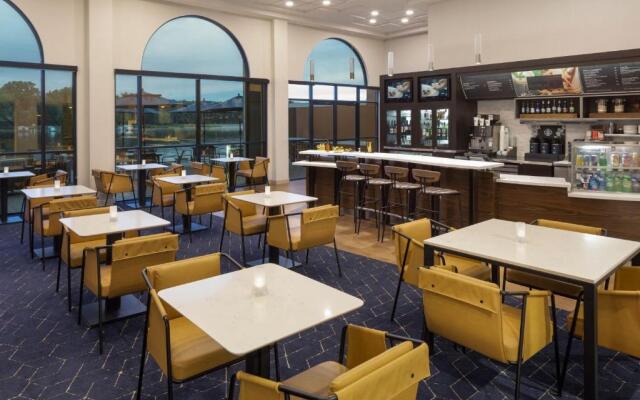 Courtyard by Marriott La Crosse