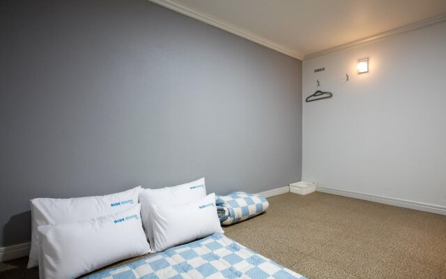 Gwangan Beach Blue Moon Motel