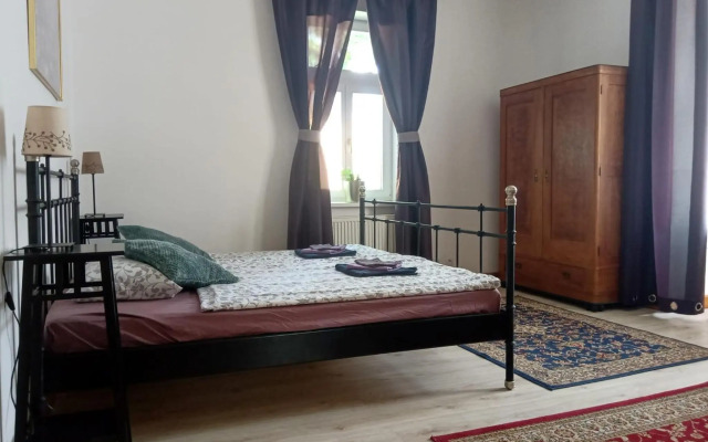 Historic Villa Apartments