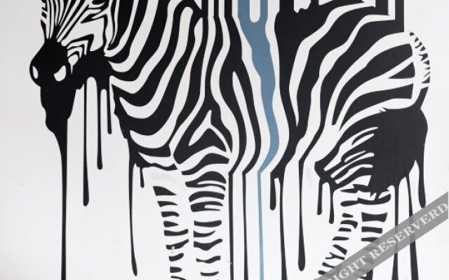 Zebra Inn
