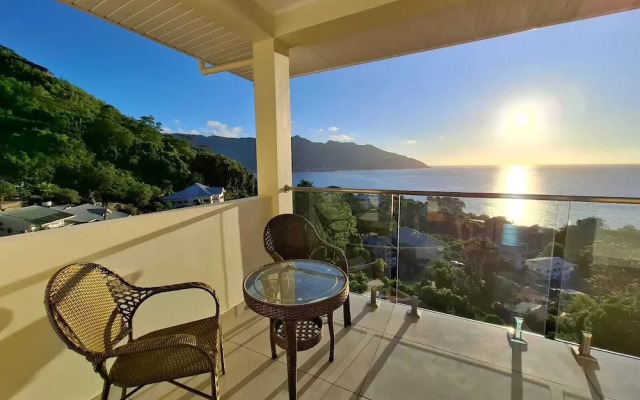 Tropical Secrets Holiday Apartments