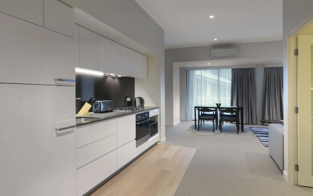 The William Suites