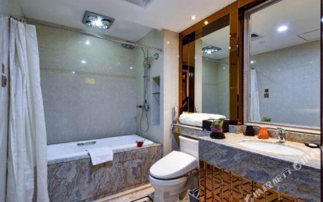 Yifeng Harbour Hotel
