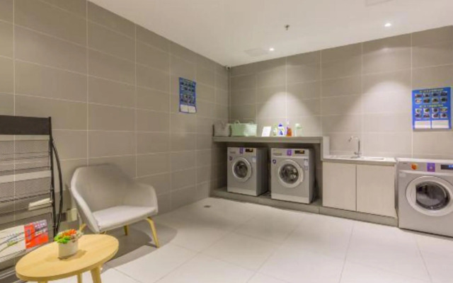 Homeinn Selected Hotel (Yingkou Jinniushan Street Wanda Plaza)