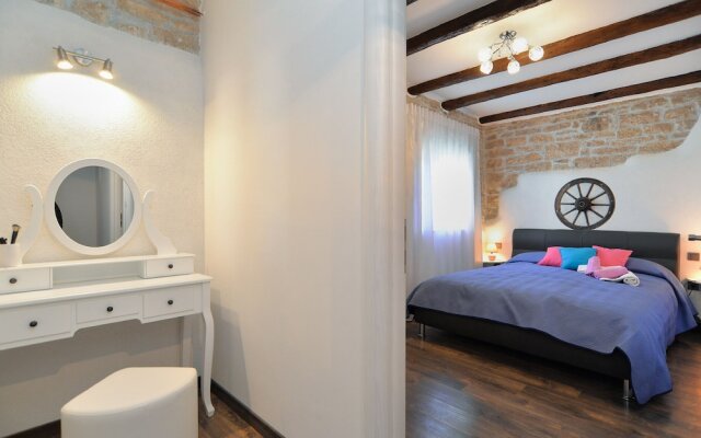 Apartment 1814