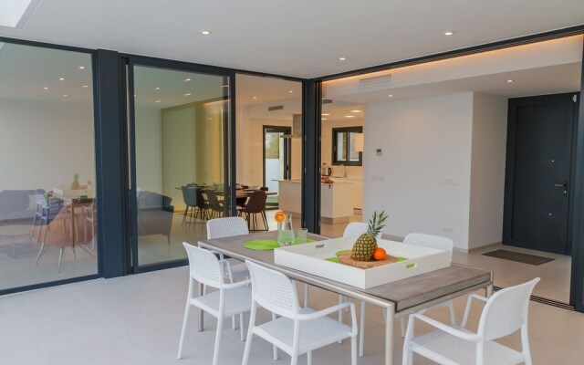 Luxurious Villa in Calpe With Private Swimming Pool