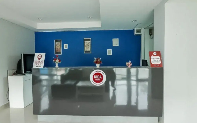 奈达素坤逸班纳客房酒店(Nida Rooms Sukhumvit 20 Bangna)