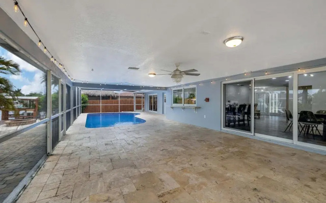 Waterfront Paradise Chic 3 BDR