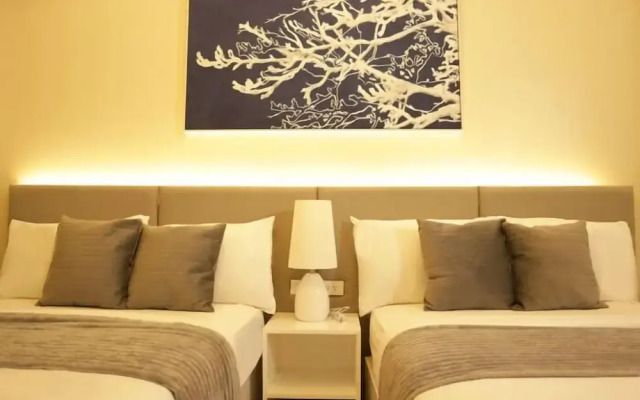 Homefort iHotel at Shore 2 Residences