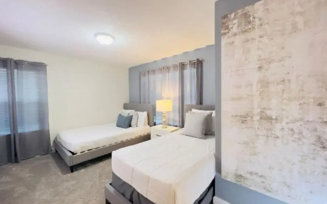 Outstanding 5bdr Disney Vacation