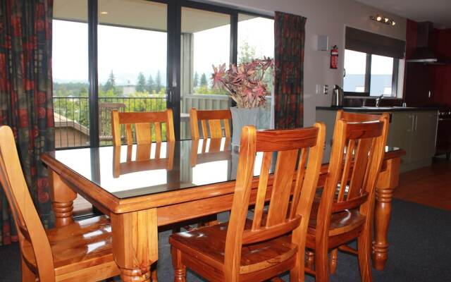 35b Denby Place