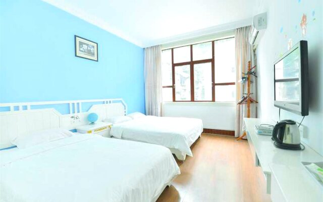 Doraemon Inn