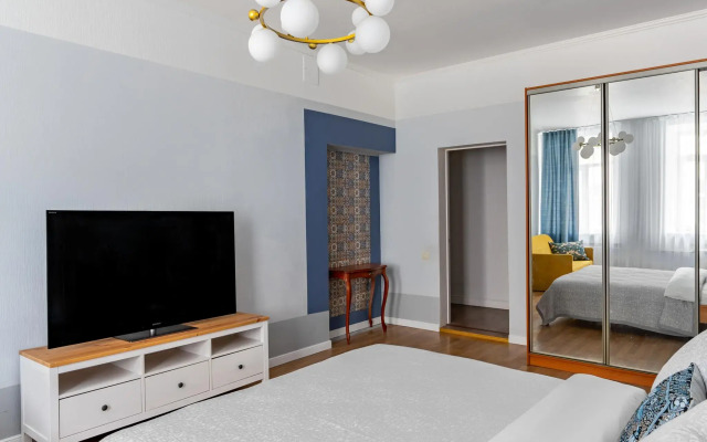 Apartments on 103 Nevsky Prospekt