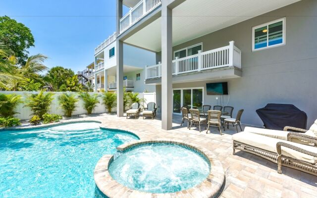 Aloft on Canal by SKLRP