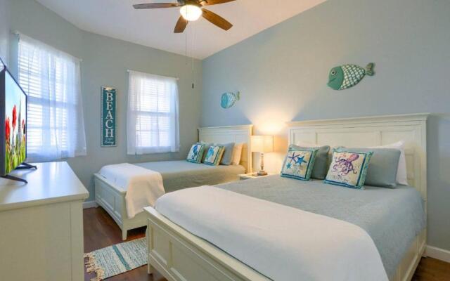 506 Harborview Grande