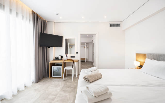 Athina Palace Resort & Spa